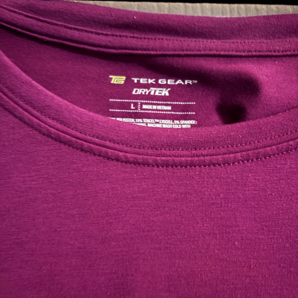 Tek Gear Drytek Performance Tee in Plum